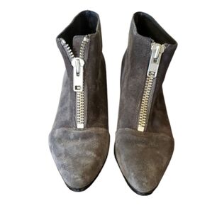 Grey City Gray Suede Ankle Boots with front Zip Size 6.5